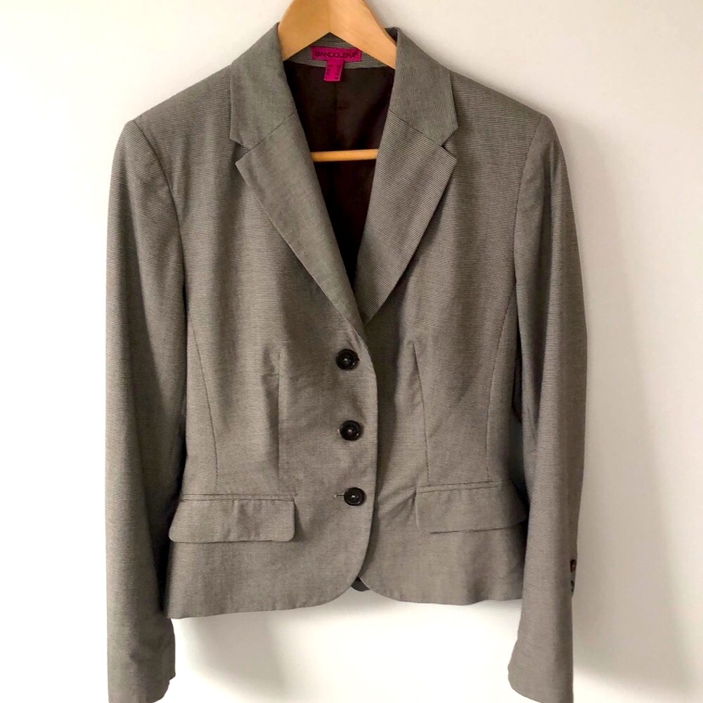 BANDOLERA  Brown light  Women's Blazer, fully lined.
Lightly padded shoulders